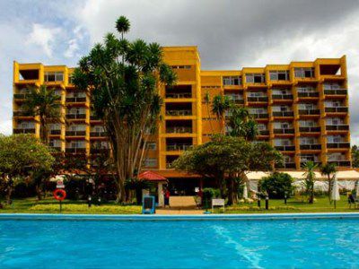 Marasa Umubano Hotel Kigali Bagian luar foto